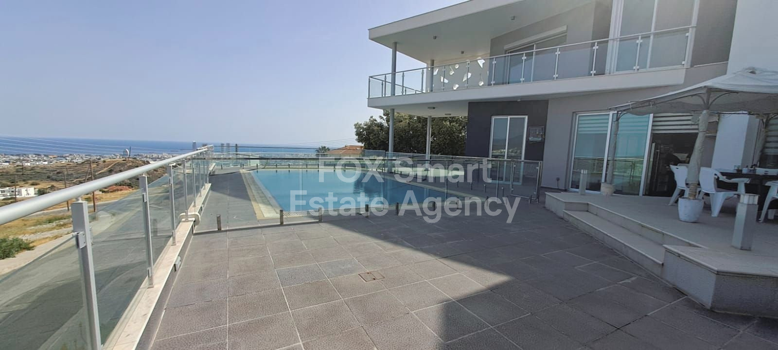 House, For Sale, Limassol, Agios Athanasios  5 Bedrooms 3 Ba.....