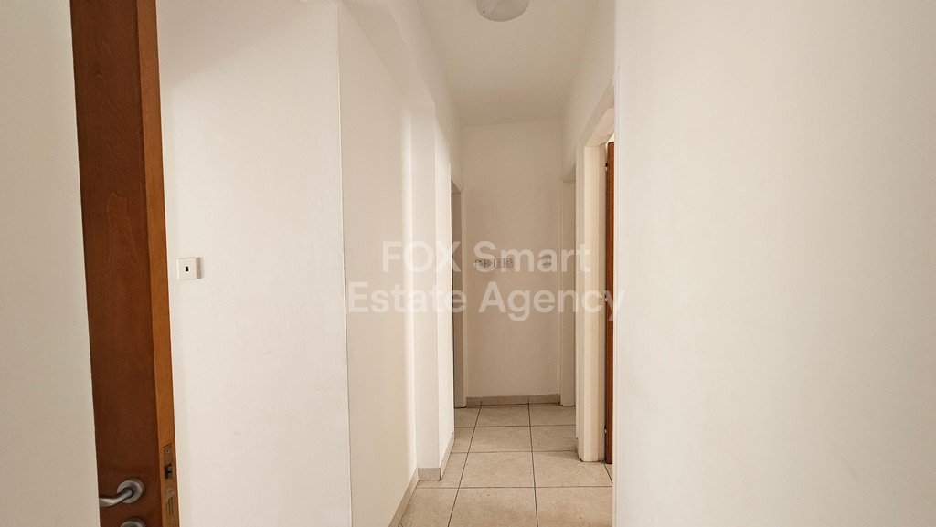 Beautiful Three bedrooms Ground apartment with a private entrance