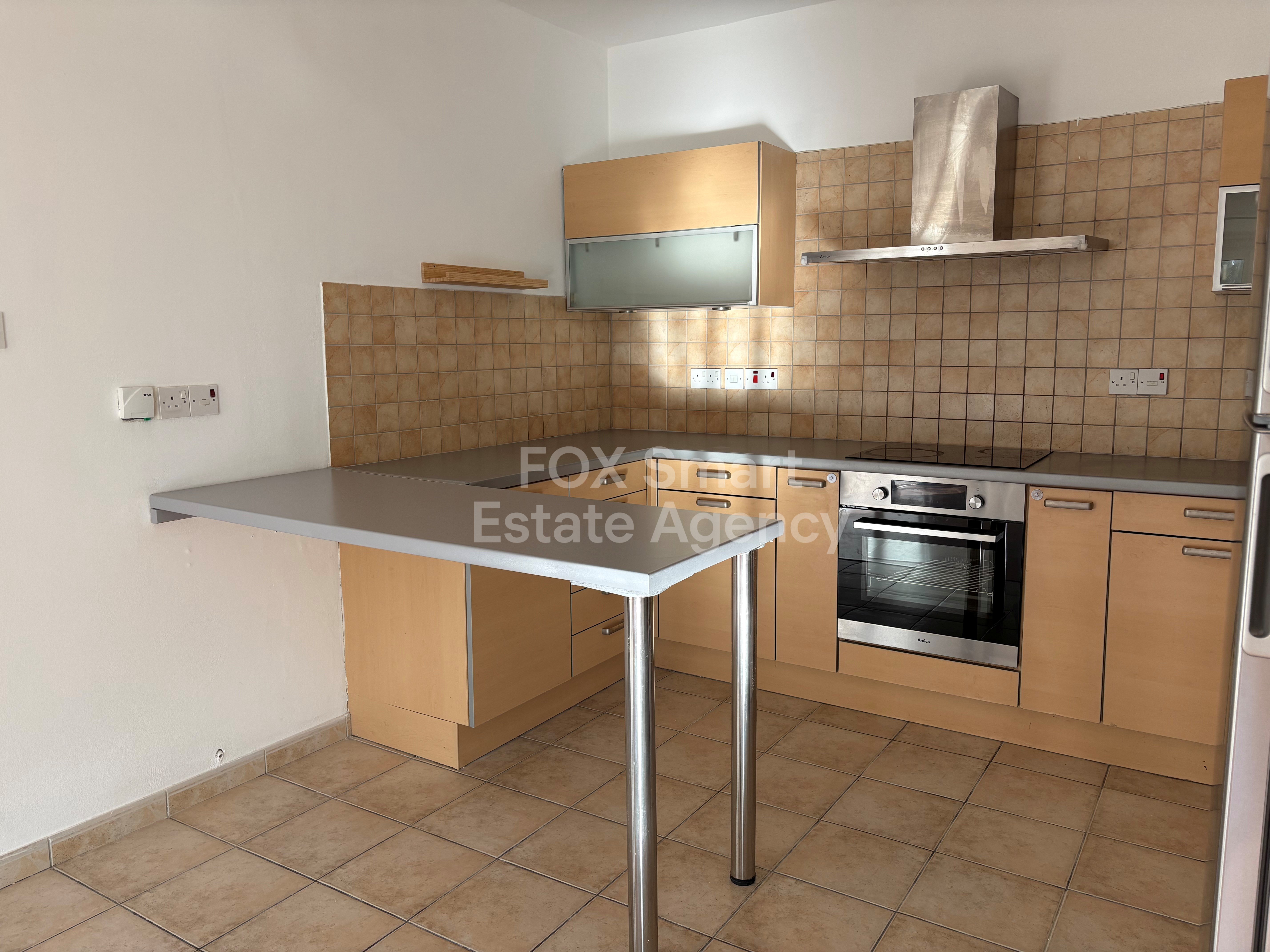 Unfurnished 2-Bedroom Apartment for Rent in Lykavitos
