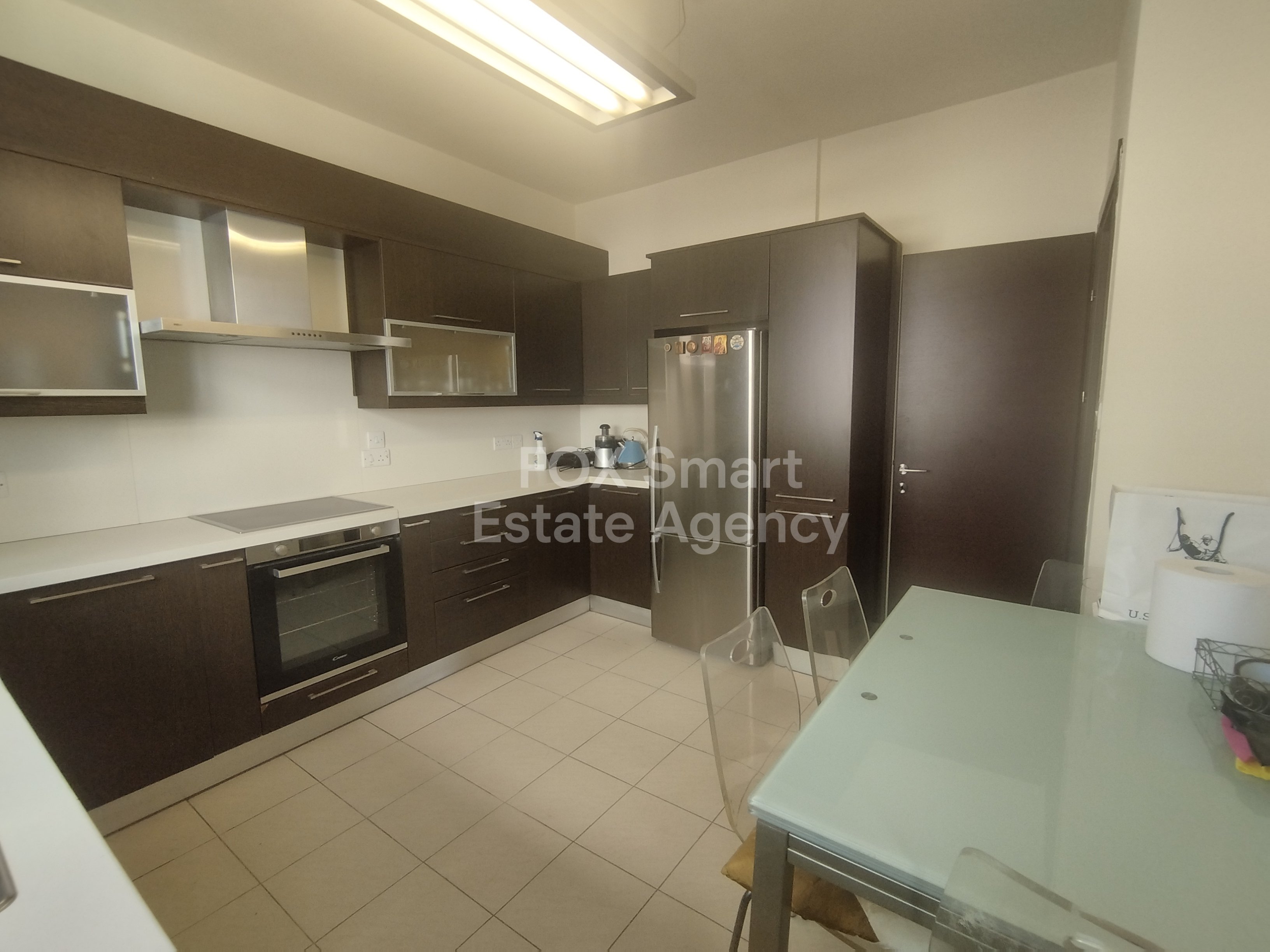 Prime 3-Bedroom Apartment in Central Lykavitos