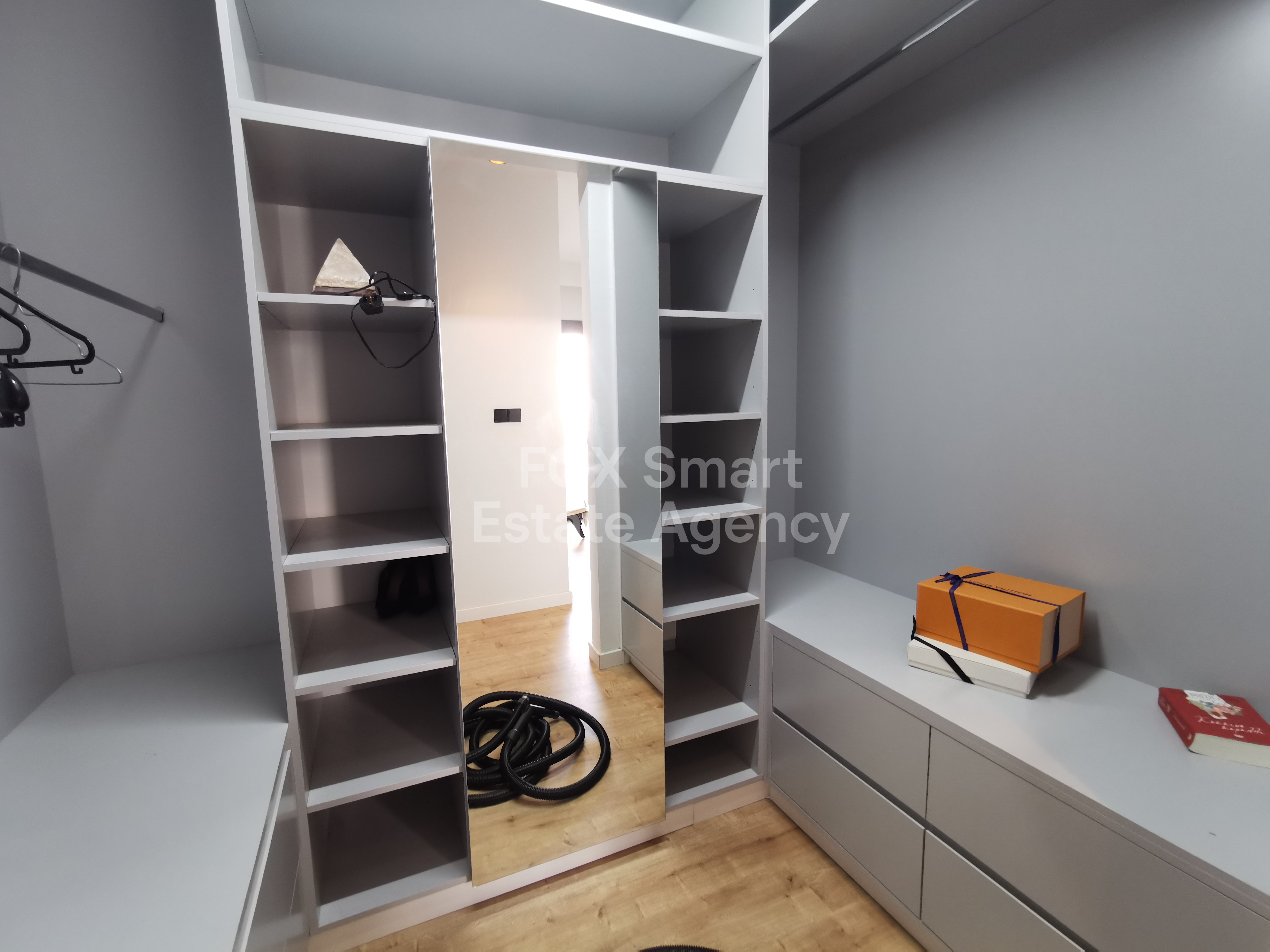 FOR SALE – Modern 3-Bedroom Whole-Floor Apartment | Engomi – Agios Dometios Border