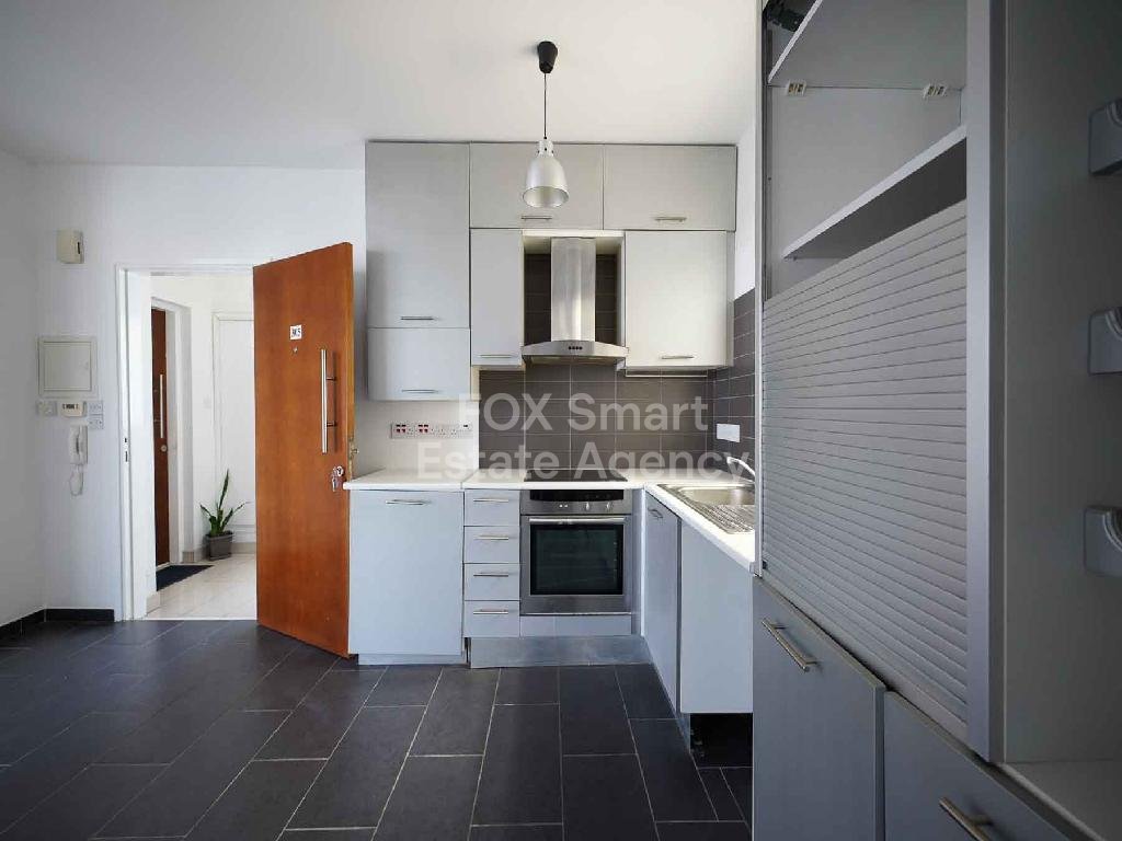 Spacious two bed top floor apartment with roof garden in Strovolos-Nicosia
