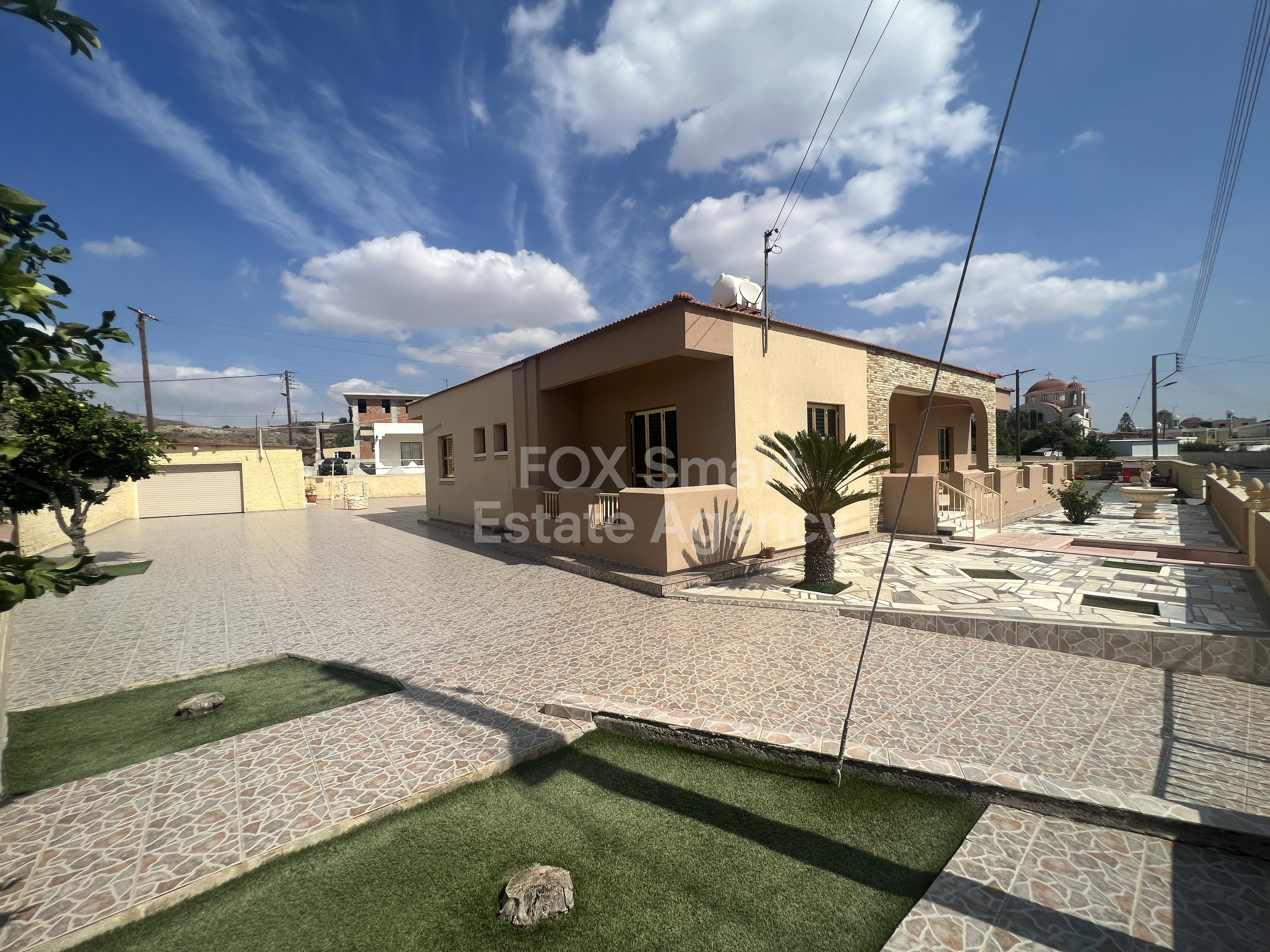 House, For Sale, Larnaca, Troulloi  3 Bedrooms 2 Bathrooms 1.....