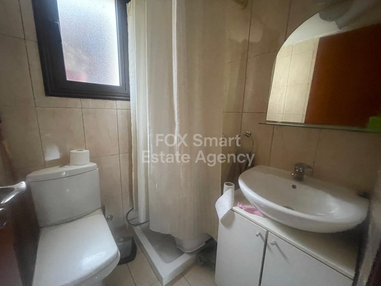 Spacious 4-Bedroom Home in Vergina – Quiet Residential Area