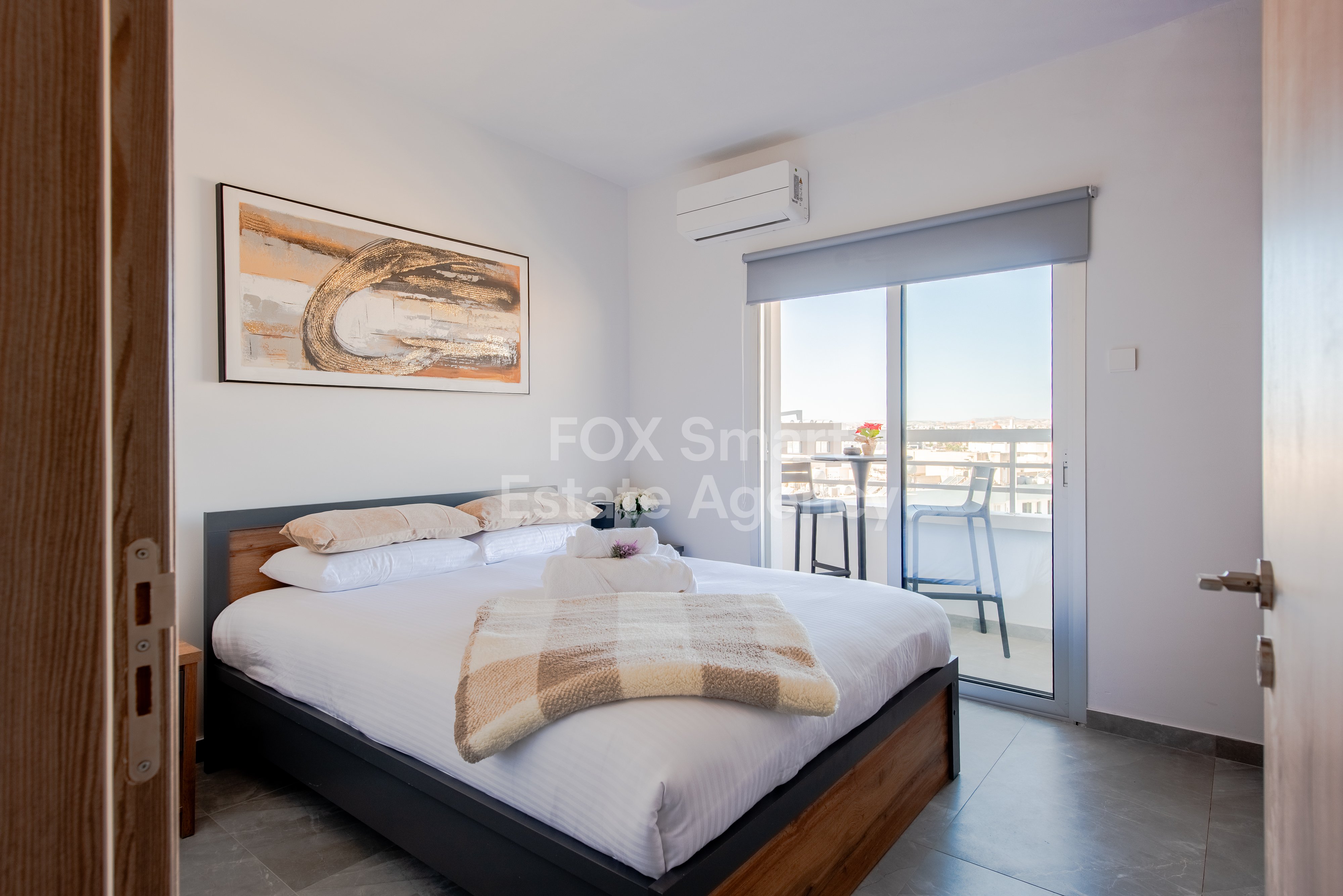 Fully renovated modern apartment near Larnaca Finikoudes
