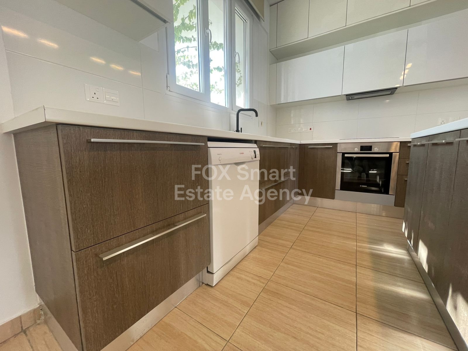 For Rent – Furnished 4-Bedroom House in Livadia, Larnaca | 500m from the Sea