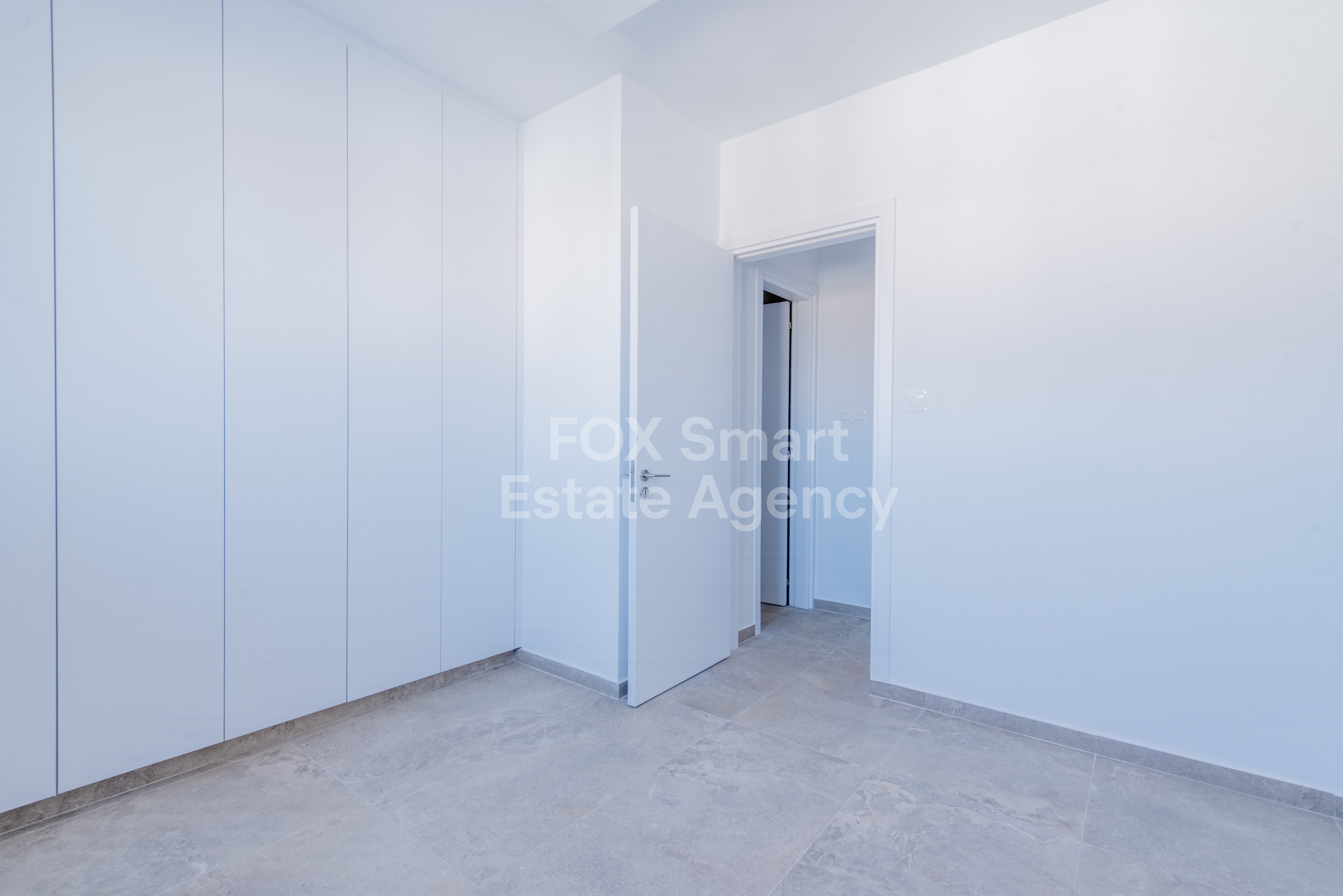 Apartment in Agios Anargiroi - Image 4