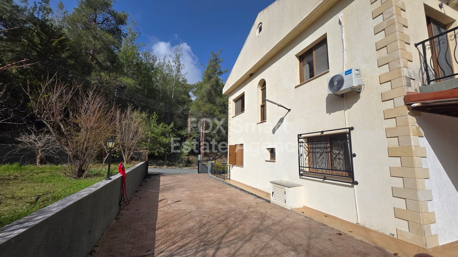 House, For Sale, Limassol, Moniatis