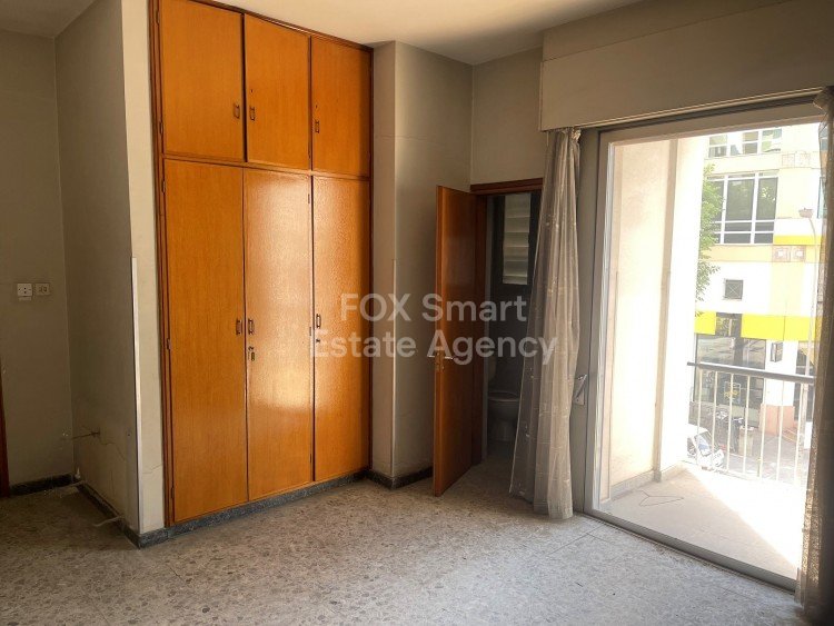 House in Nicosia - Image 5