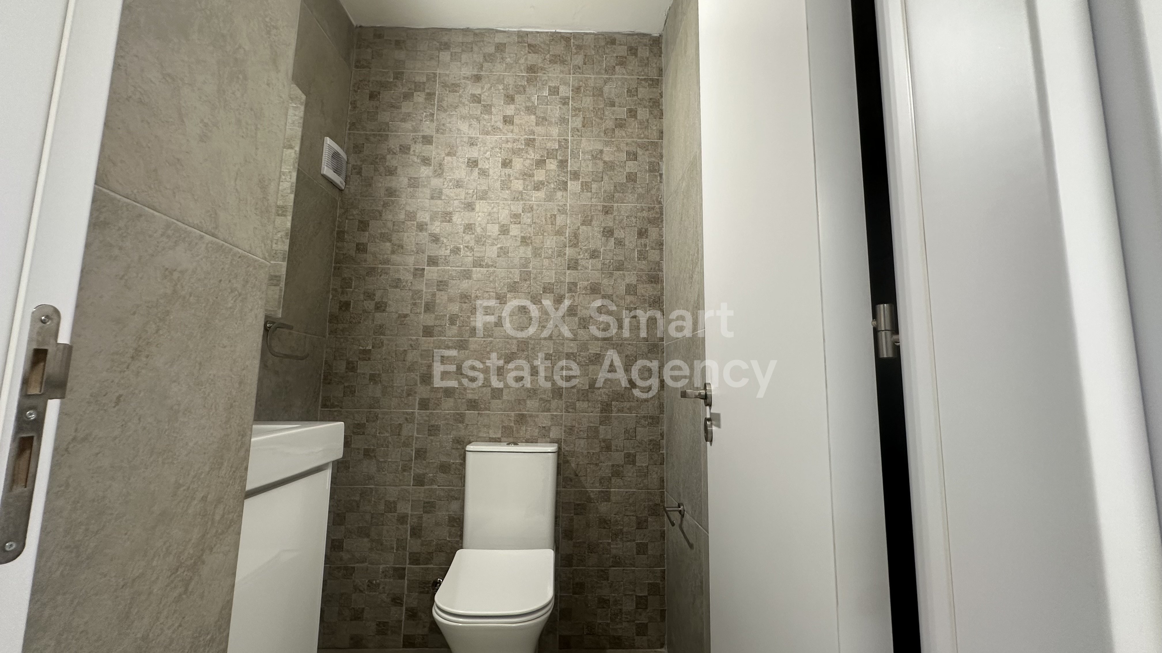Two Bedroom Apartment in Agioi Omologites, Nicosia City Center