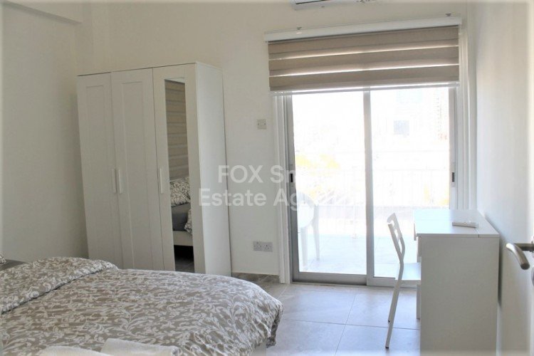 Elegant renovated fully furnished 2-bedroom apartment