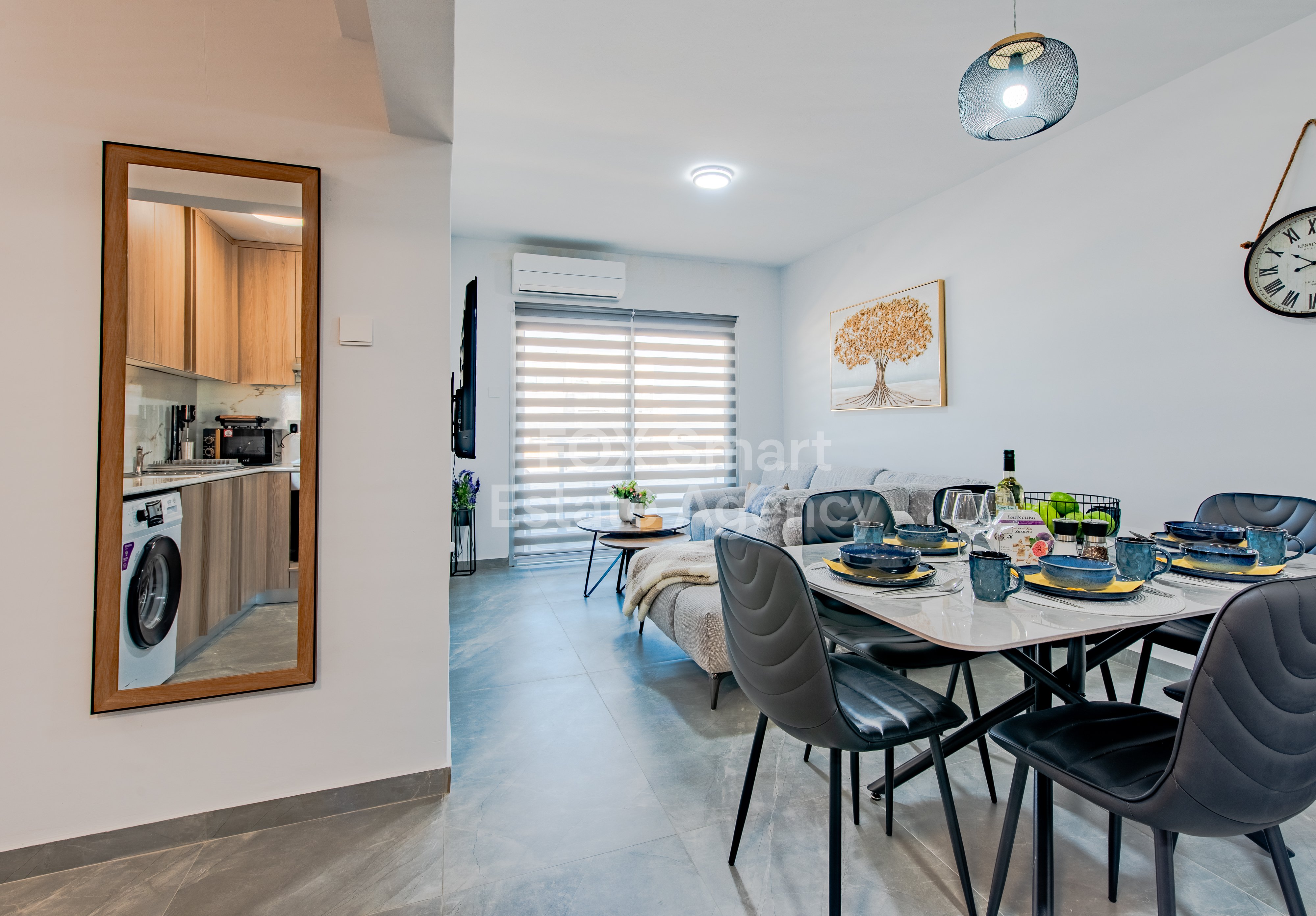 Fully renovated modern apartment near Larnaca Finikoudes