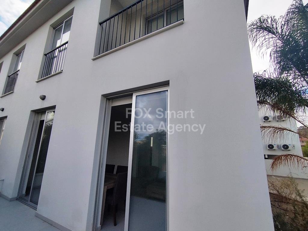 2 Bedroom Semi-Detached House For Rent in Oroklini