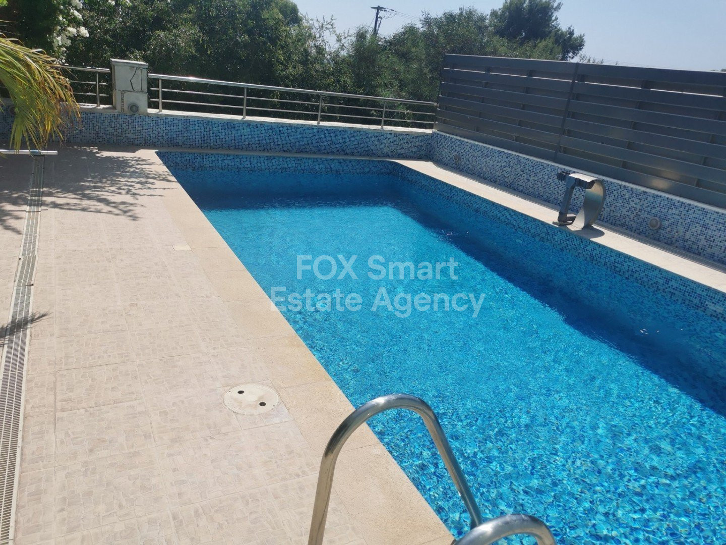 House, For Rent, Limassol  6 Bedrooms 3 Bathrooms 600.00 SqM.....