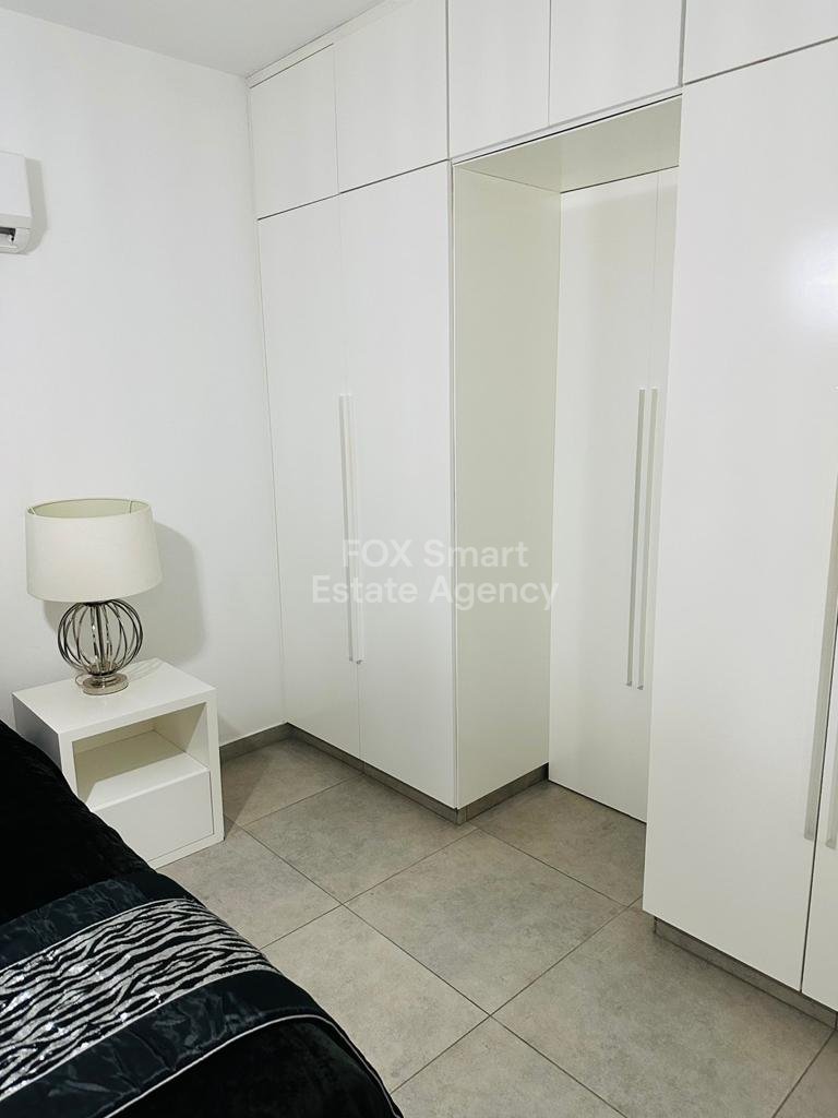 2 Bedroom, Modern Apartment