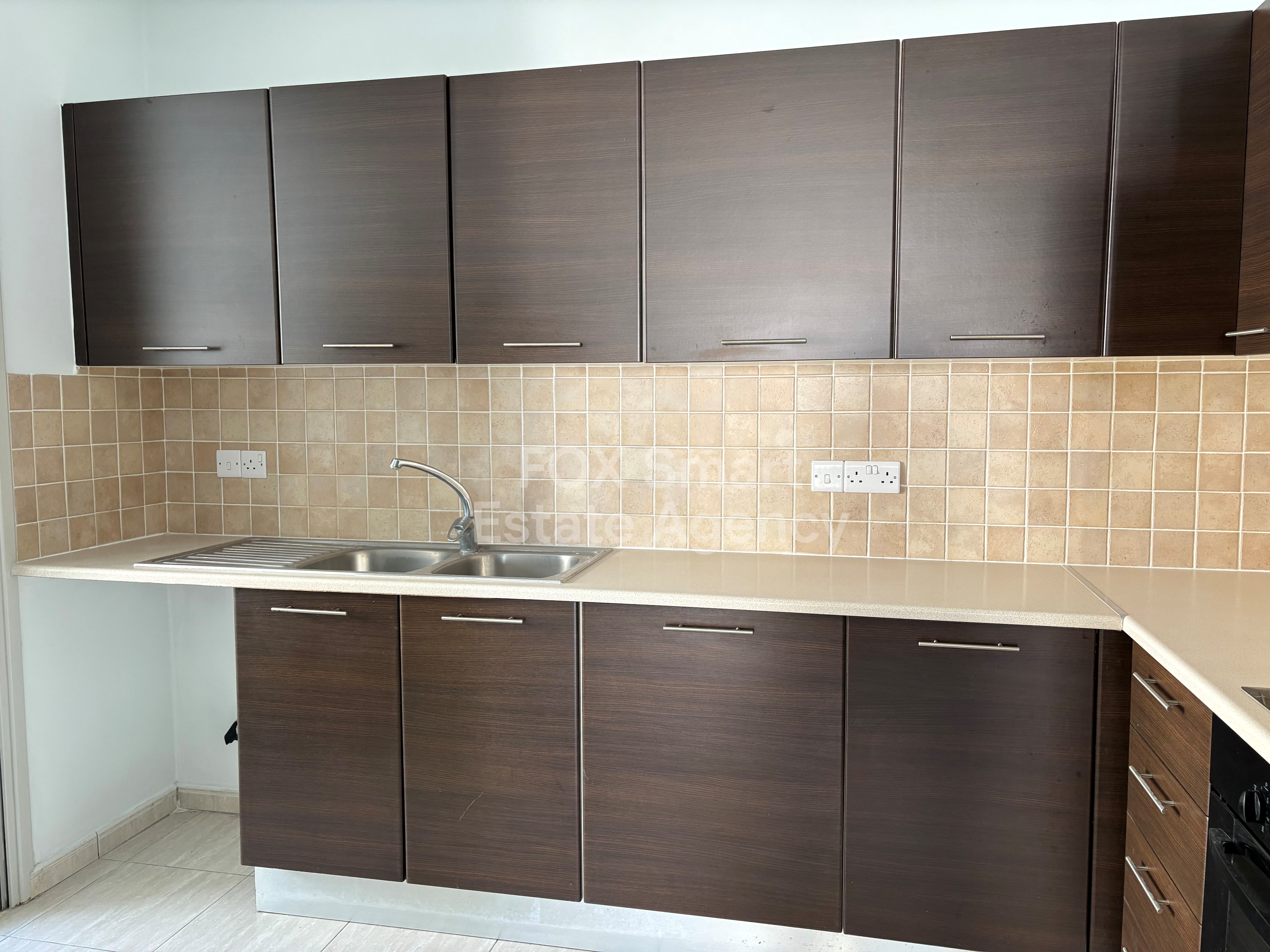 Semi-Furnished 2-Bedroom Apartment for Rent – Strovolos