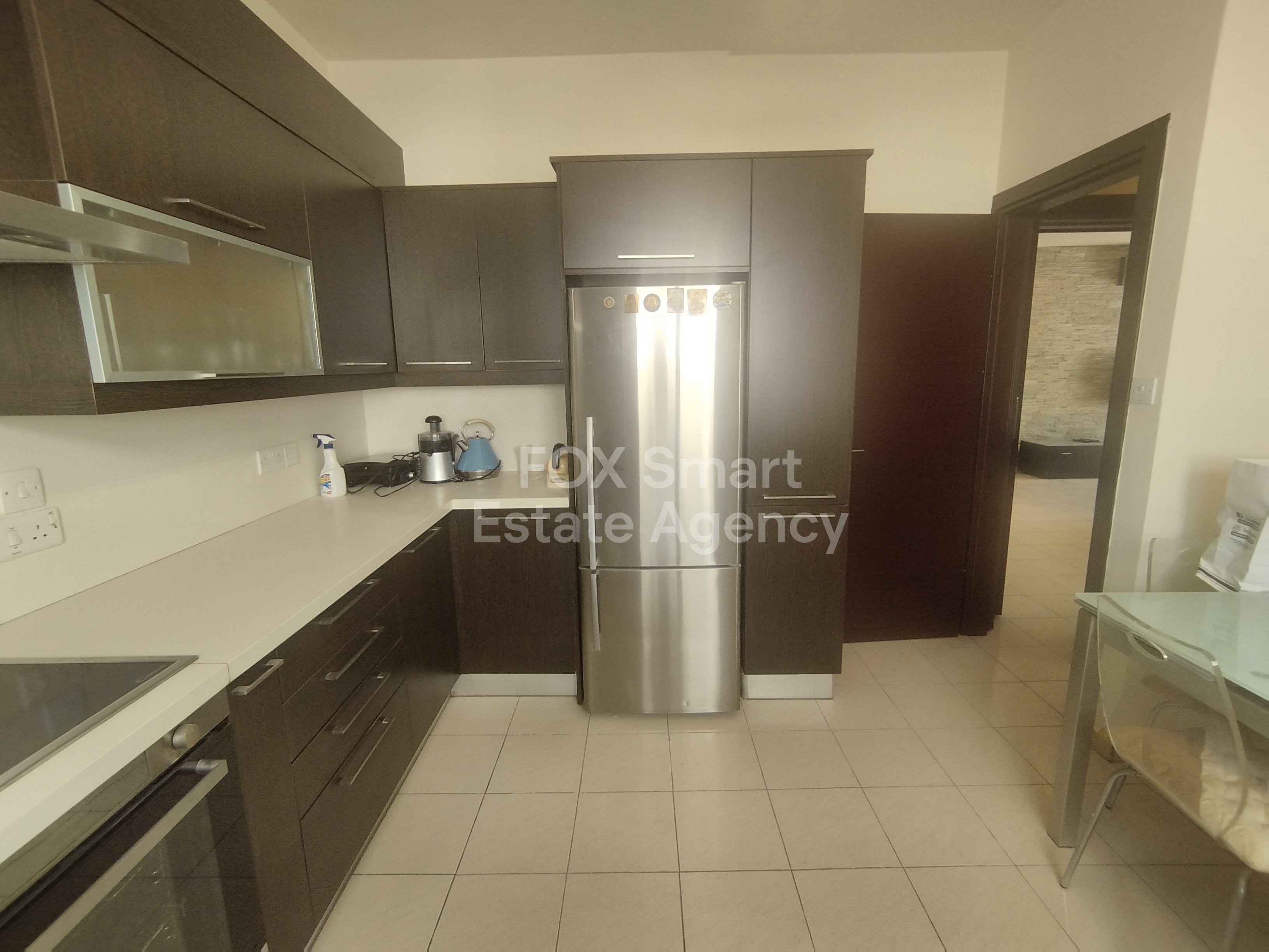 Prime 3-Bedroom Apartment in Central Lykavitos