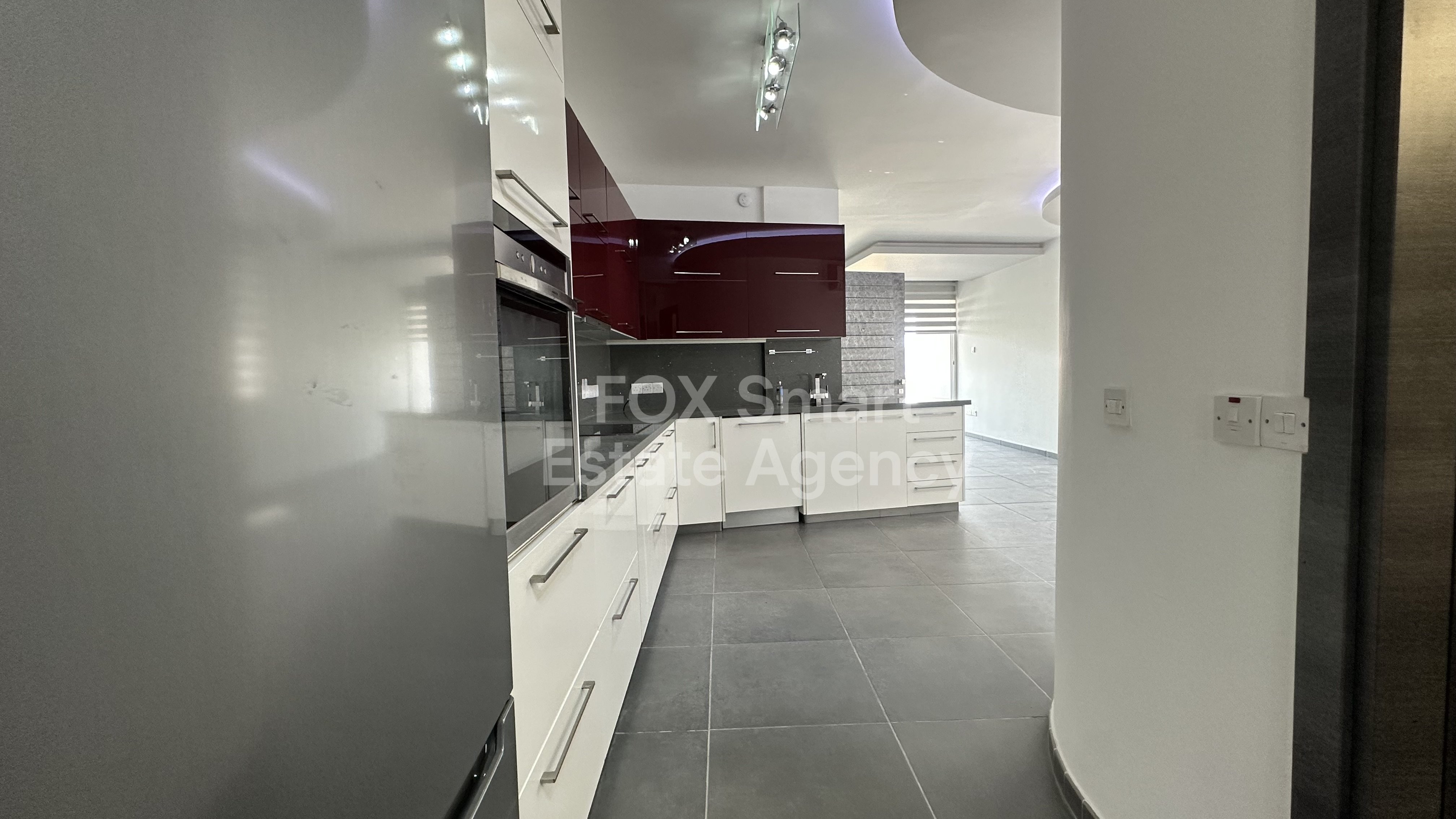 Modern Two Bedroom Apartment in Strovolos