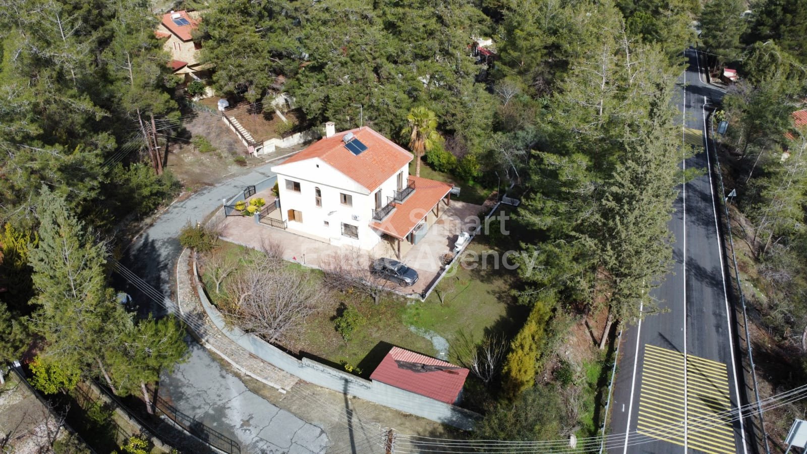 House in Moniatis - Image 2