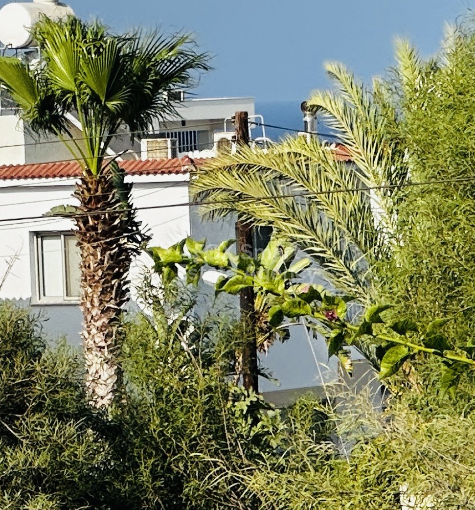 For Rent.. 2 Bedrooms Maisonette With A Community Pool, Paralimini, Famagusta