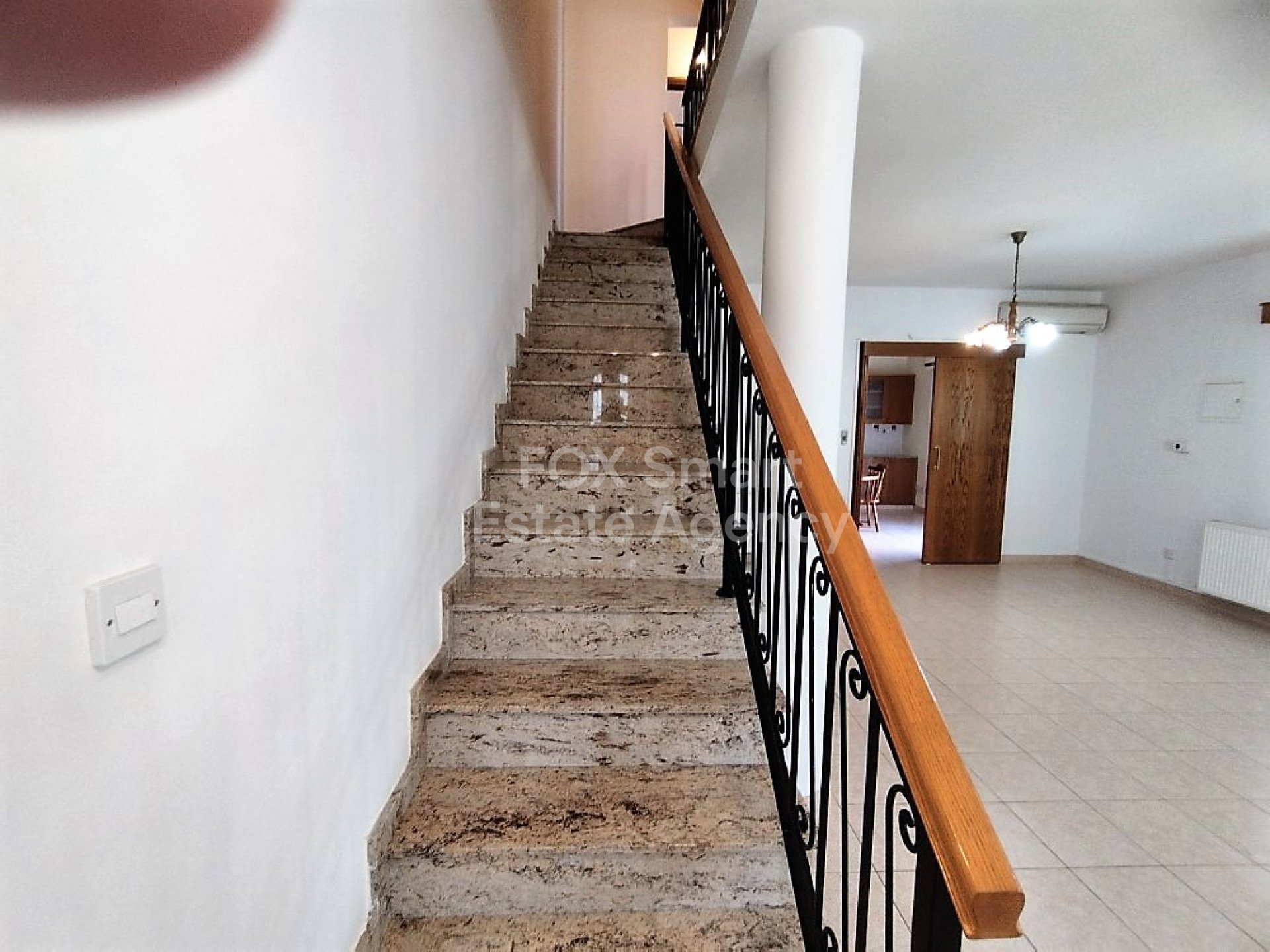 Beautiful 3-Bedroom House for Rent in Excellent Condition in Lakatamia