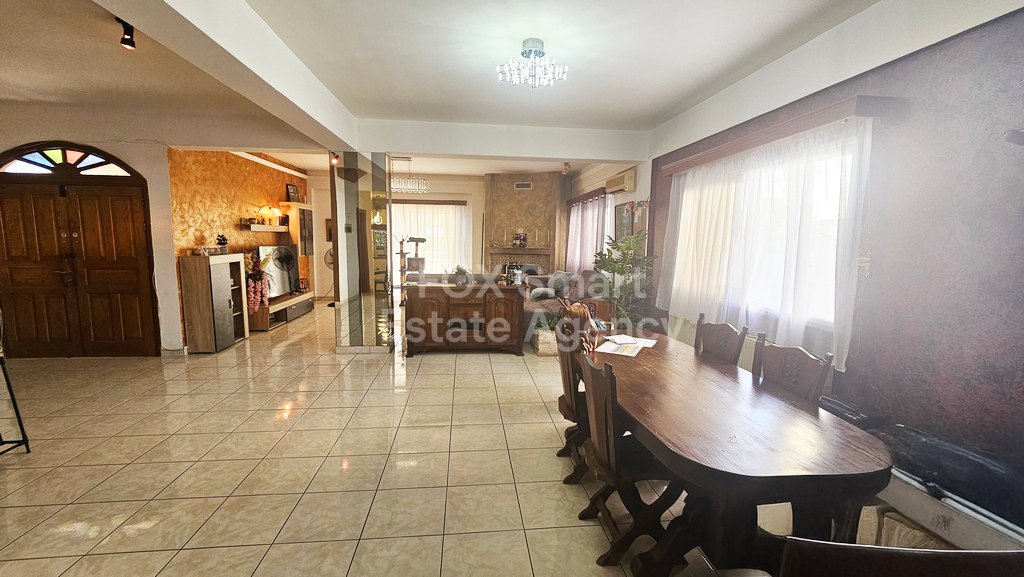 4-Bedroom House for Sale in Palouriotissa