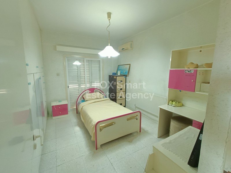 FOR SALE - Spacious 4-bedroom corner detached house in Pera Chorio - Nisou, in Nicosia