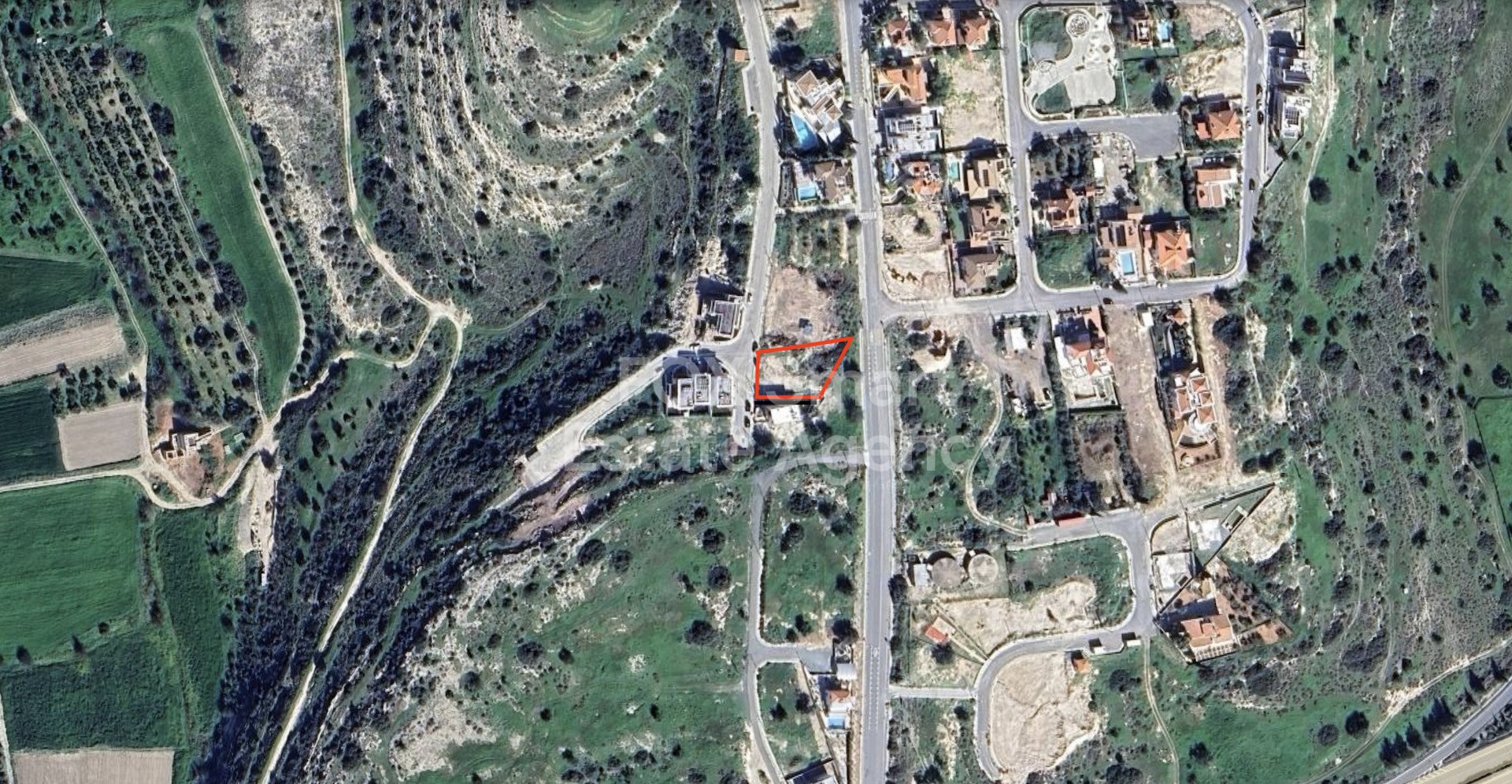 Land in Erimi - view 1
