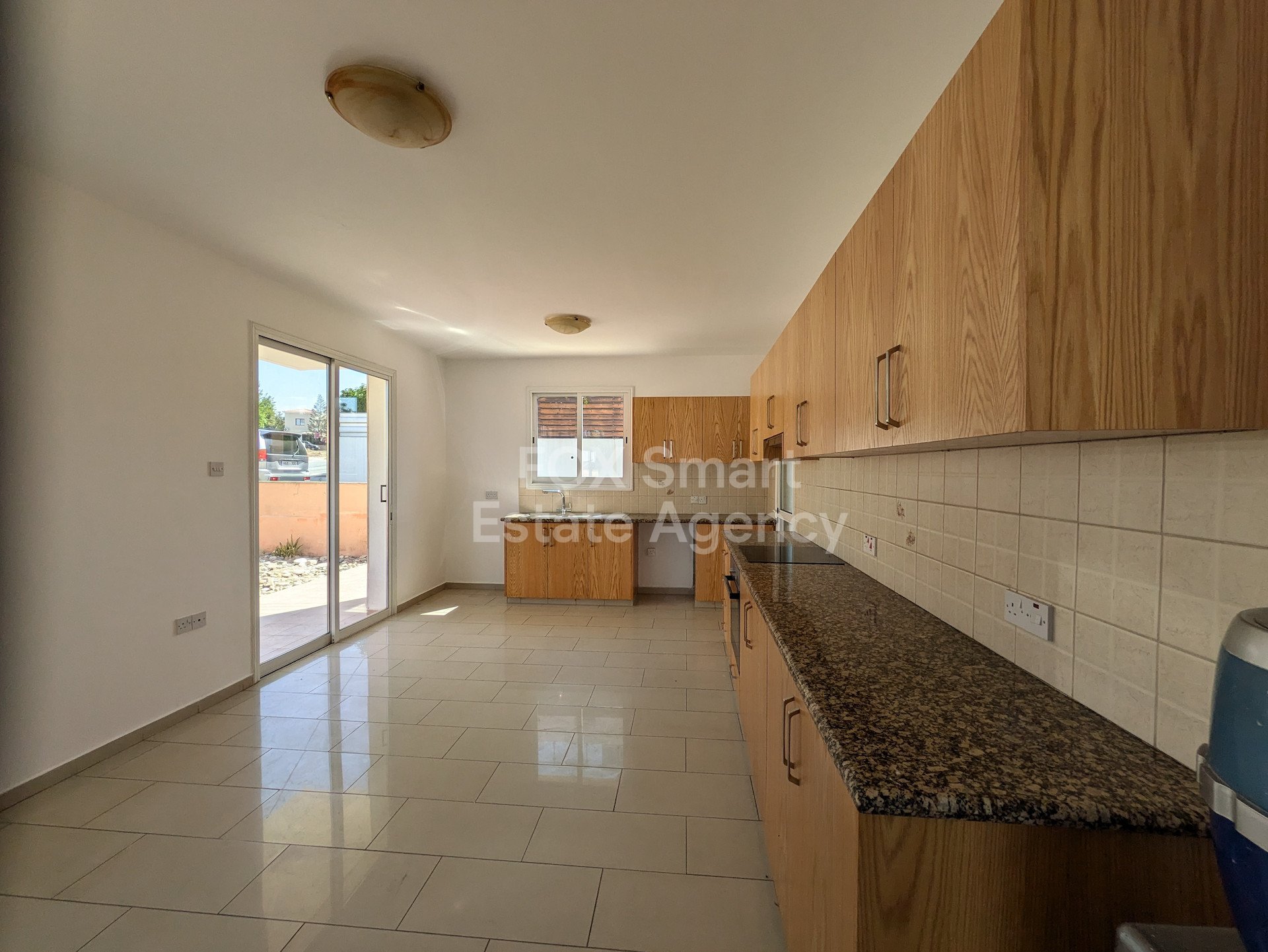 House in Chlorakas - Image 3