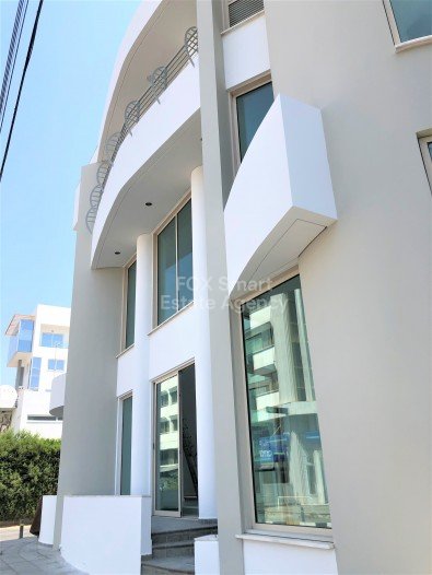 House in Nicosia - Image 3