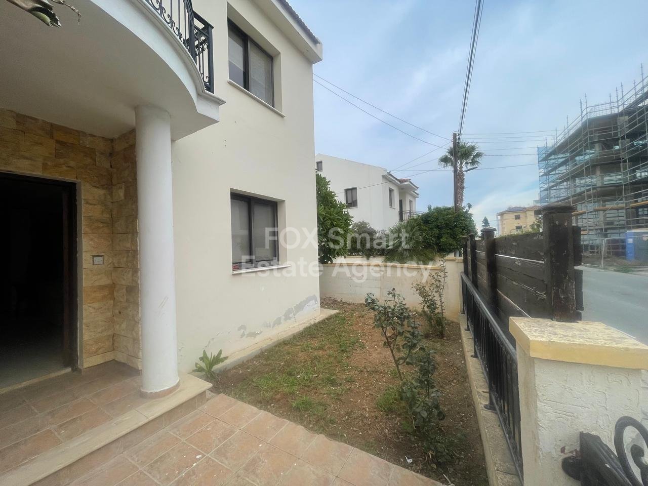 Spacious 4-Bedroom Home in Vergina – Quiet Residential Area