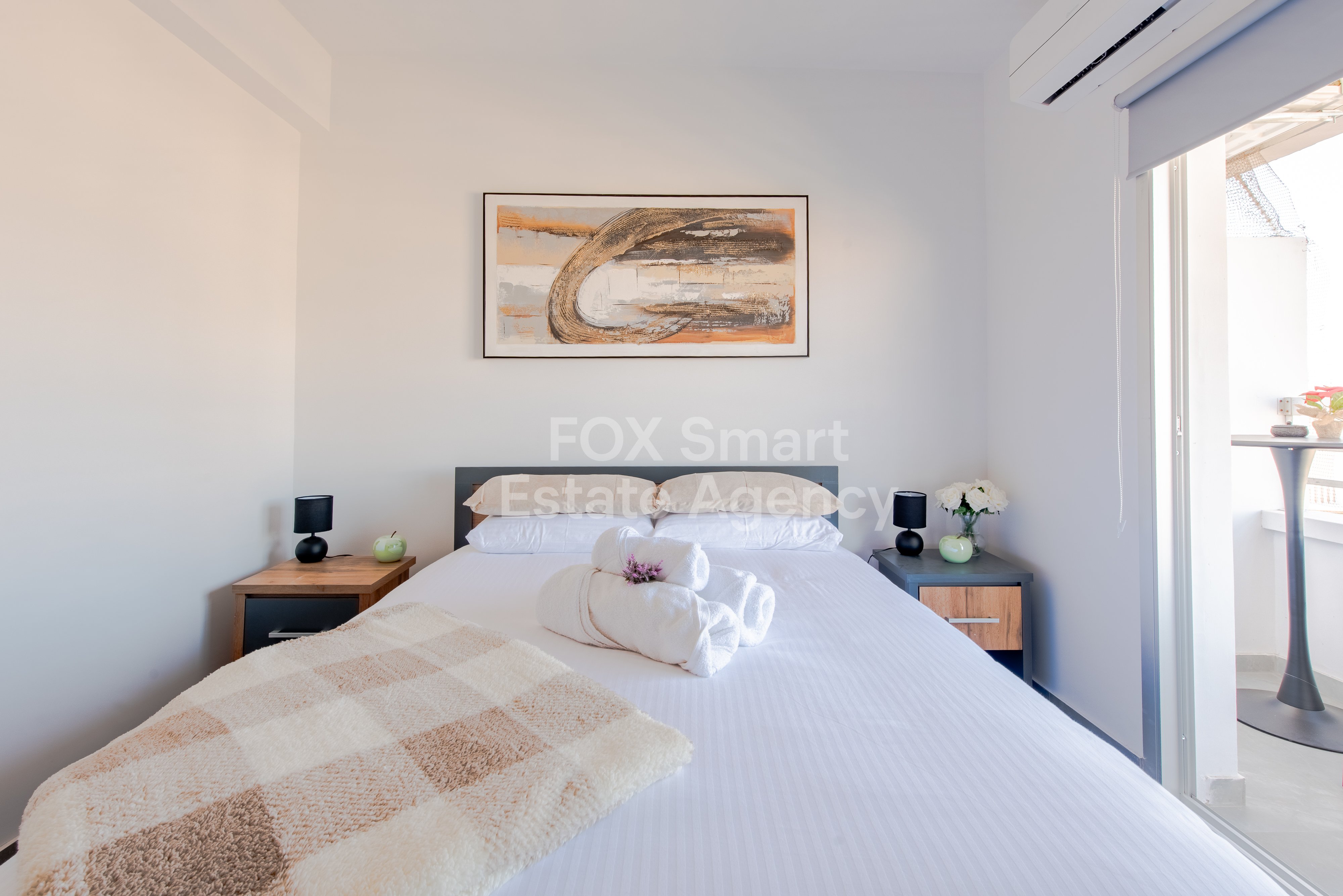 Fully renovated modern apartment near Larnaca Finikoudes