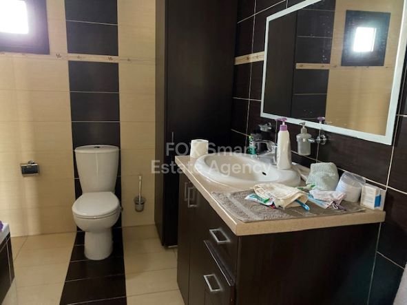 4-Bedroom Elevated Residence with Panoramic Coastal & Mountain Views in Anglisidies