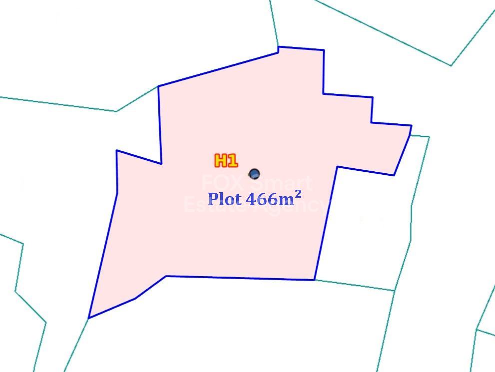 Land in Troulloi - view 1