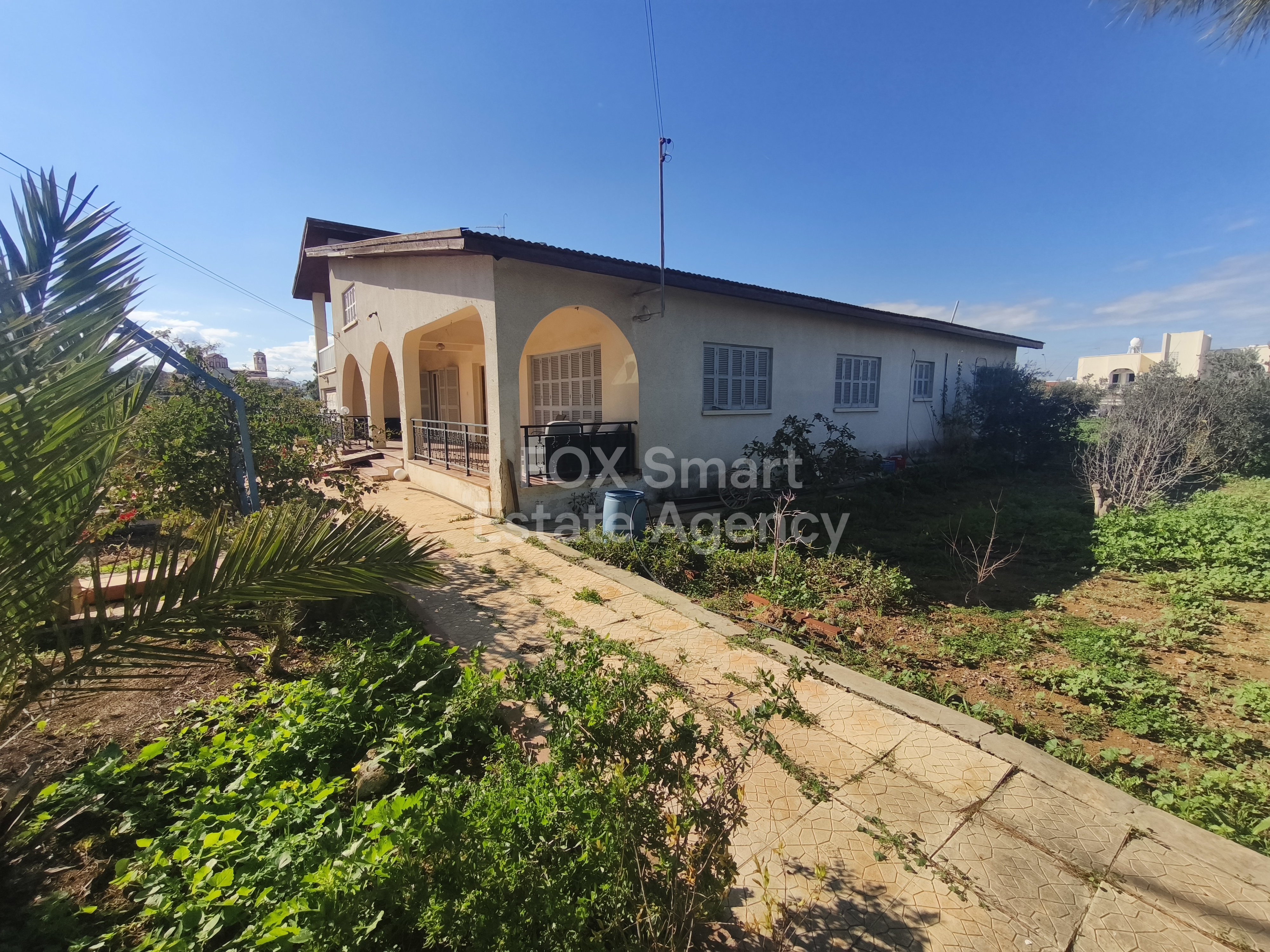 Land in Lakatamia - view 1