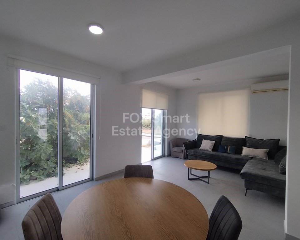 2 Bedroom Semi-Detached House For Rent in Oroklini