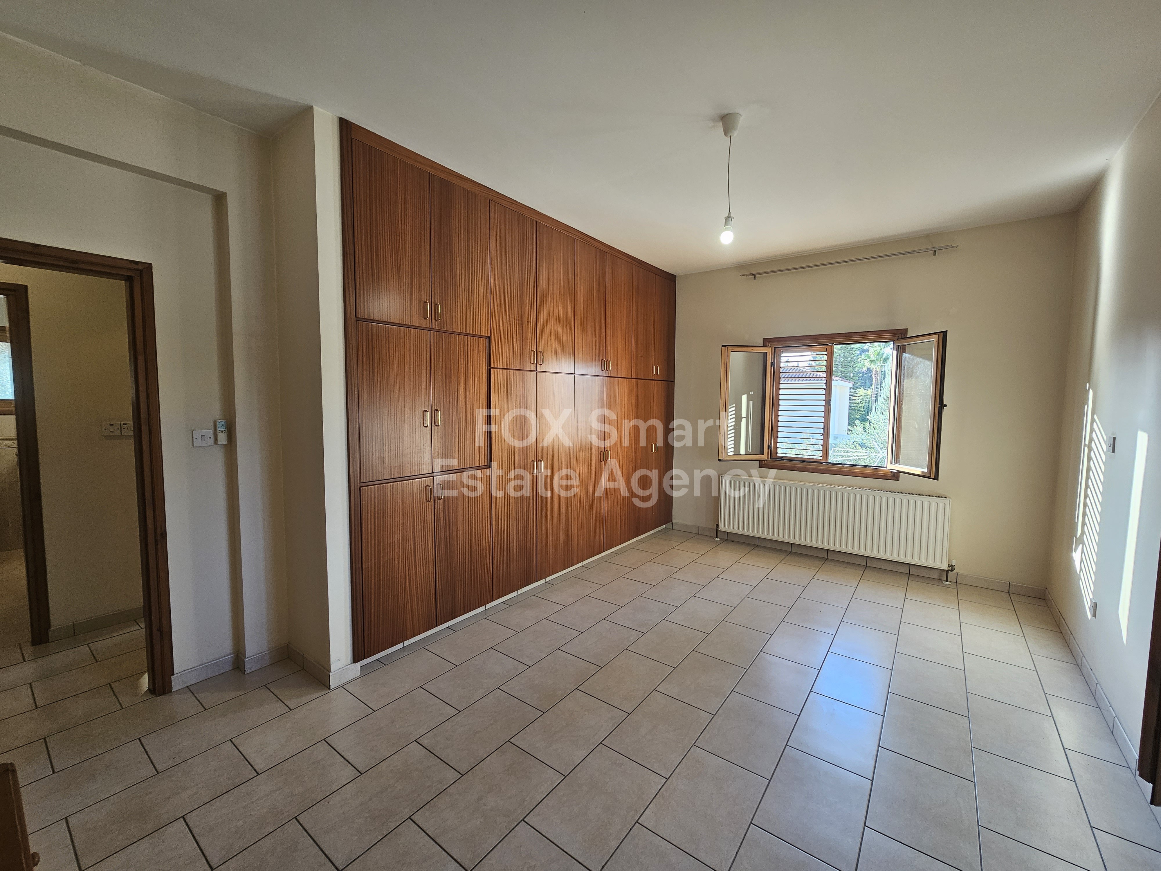 For Rent 3+1 Bedroom Upper Storey House in Egkomi, Nicosia