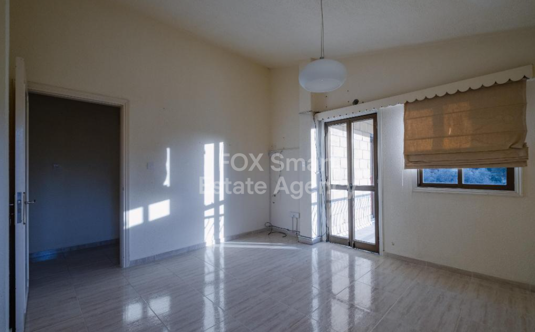 For Sale: Charming House with Spacious Grounds in Pyrga